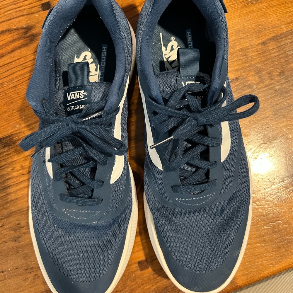 Vans lightweight ultra range rapid